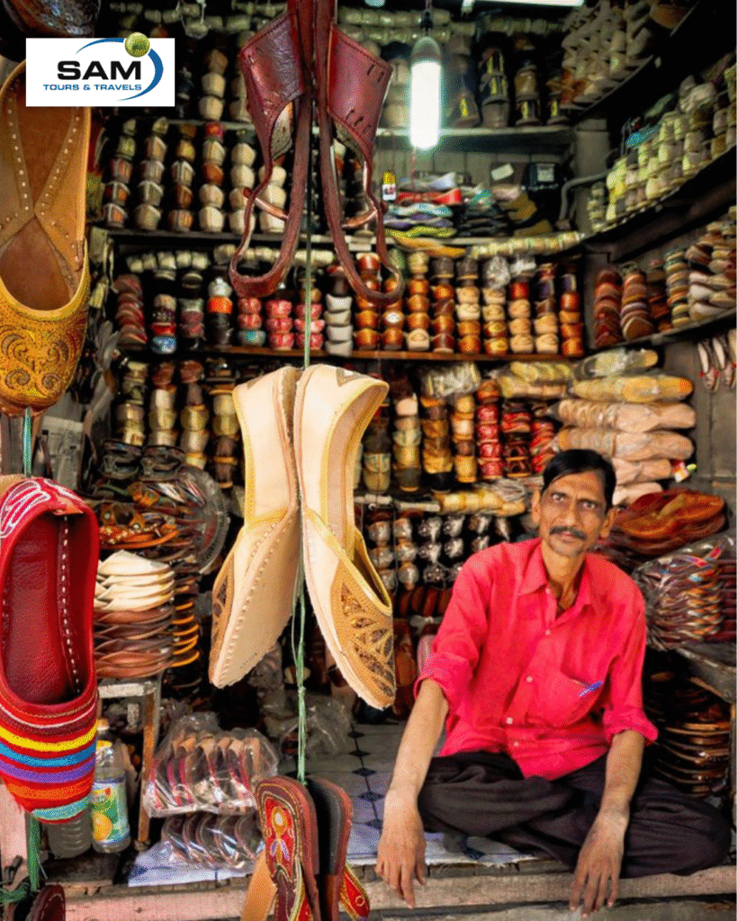 Best Local Markets in Agra, Delhi & Jaipur for Shopping